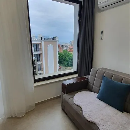 Rose Of Sharon - Meerblick, Neubau, Polarstar Komplex, Апартамент *